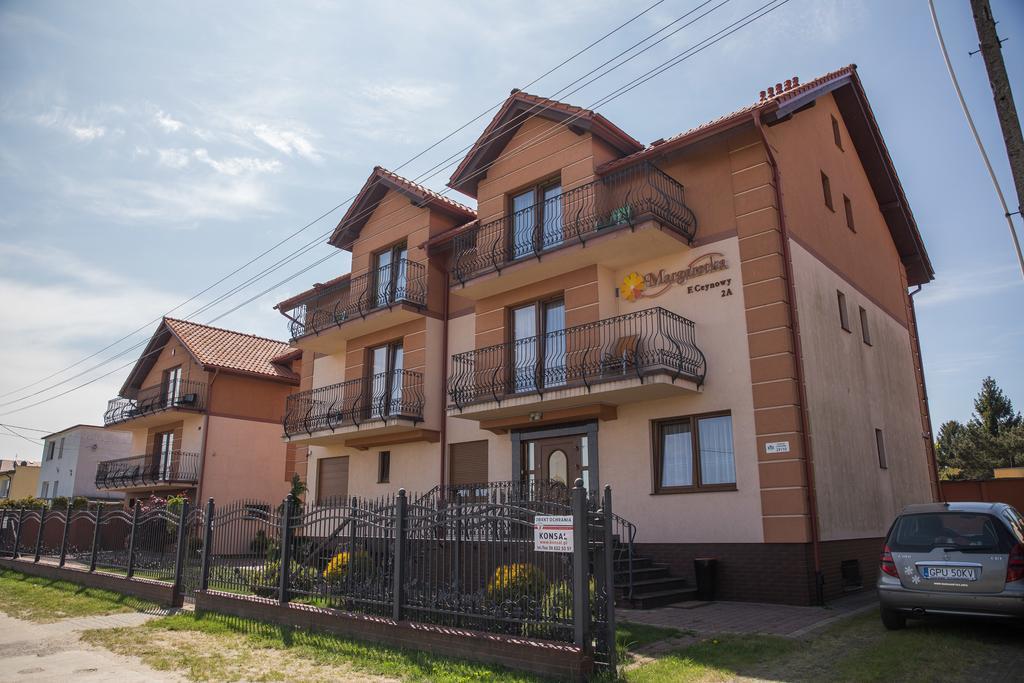 Władysławowo Willa Margaretka Bed & Breakfast エクステリア 写真